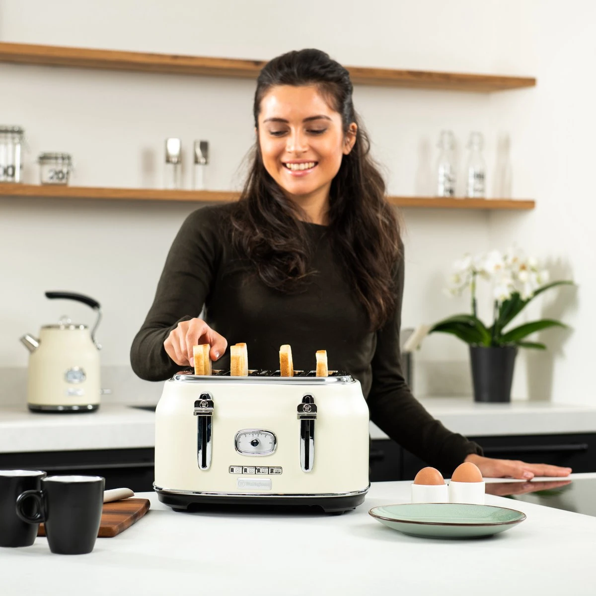 Westinghouse Retro Waterkoker + Broodrooster 4 Sleuven + Staafmixer - Wit 11 Westinghouse Retro Waterkoker + Broodrooster 4 Sleuven + Staafmixer - Wit - Afbeelding 9