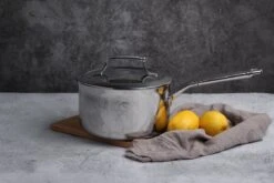 Saveur Selects Pannenset Voyage Series (Koekenpan ø 25 Cm + Steelpan ø 20 Cm) - TriPly RVS - Inductie En Alle Andere Warmtebronnen 18 Saveur Selects Pannenset Voyage Series (Koekenpan ø 25 Cm + Steelpan ø 20 Cm) - TriPly RVS - Inductie En Alle Andere Warmtebronnen -Thuiskeuken 1200x800 1