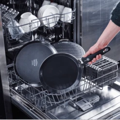 GreenPan Pannenkoekenpan Essentials - Zwart - ø 28 Cm - Keramische Anti-aanbaklaag -Thuiskeuken 28657464abfd1bb6ae5e9eb35e512a20fba20436 GP ESS BA Bd DWS Lifestyle a