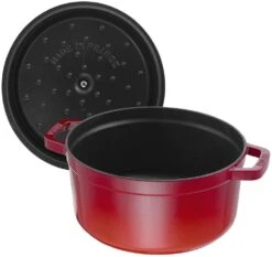 Staub Braadpan / Cocotte - Kersenrood - ø 28 Cm / 6.7 Liter 11 Staub Braadpan / Cocotte - Kersenrood - ø 28 Cm / 6.7 Liter -Thuiskeuken 40509 814 0 5 3