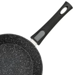 Resto Kitchenware Koekenpan Leo - ø 24 Cm - Standaard Anti-aanbaklaag -Thuiskeuken 93040.4260403577806.ver50