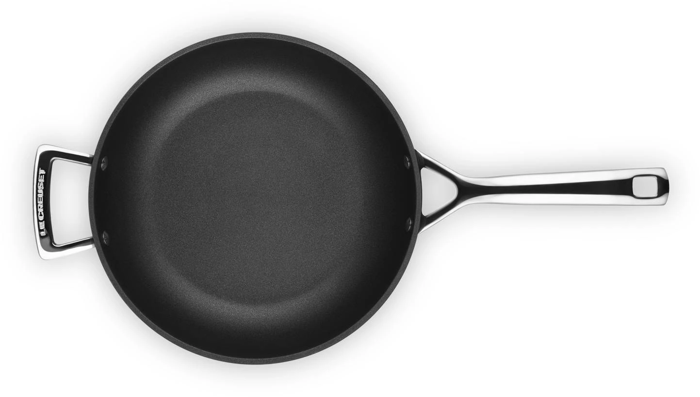 Le Creuset Sauteerpan Les Forgées TNS - ø 26 Cm / 2.7 Liter - Standaard Anti-aanbaklaag 8 Le Creuset Sauteerpan Les Forgées TNS - ø 26 Cm / 2.7 Liter - Standaard Anti-aanbaklaag - Afbeelding 6