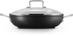 Le Creuset Hapjespan Met Deksel - Les Forgées TNS - ø 26 Cm / 2.7 Liter - Standaard Anti-aanbaklaag -Thuiskeuken LC 20190624 ZS PS FS 51107260010502 003