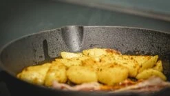 Blackwell Koekenpan - Gietijzer - ø 25 Cm - Zonder Anti-aanbaklaag -Thuiskeuken jh gietijzer 1 7 1