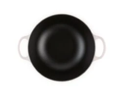 Le Creuset Braadpan Signature - Marmite - Shell Pink - ø 24 Cm / 3.1 Liter -Thuiskeuken le creuset braadpan marmite shell pink 24cm 2