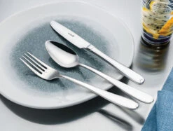 Sola Bestekset Fleurie - 70 Delig / 8 Personen -Thuiskeuken sola fleurie