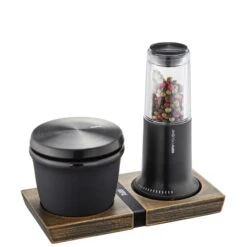 Gefu Peper- En Zoutset Houder X-Plosion Medium -Thuiskeuken x34639 gefu salz und gewuerzdose x plosion schwarz 05 600x600.jpg.pagespeed.ic .HgnU XTWI